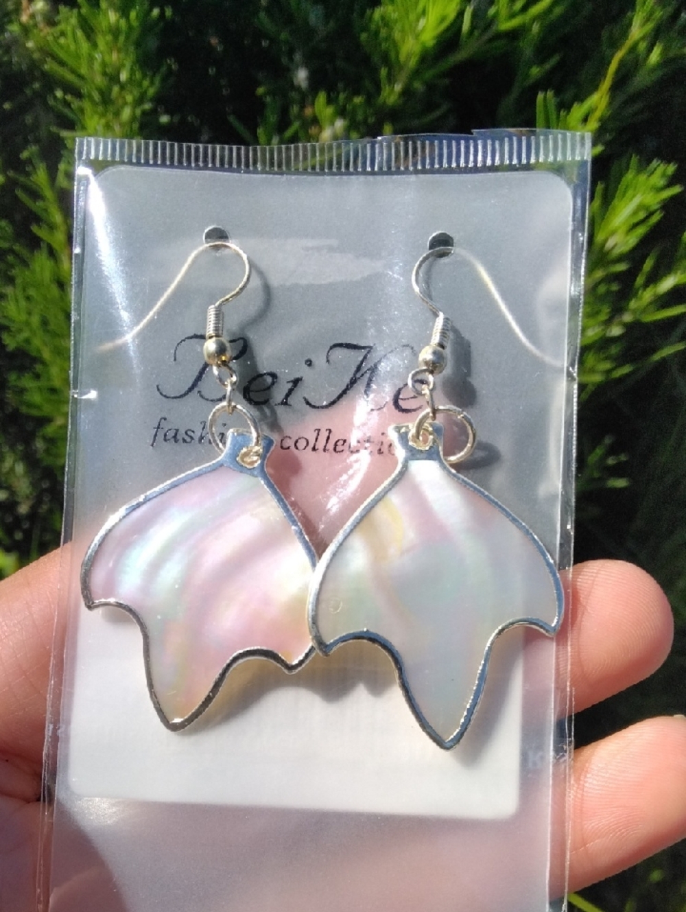 Iridescent Flashy Mother Of Pearl Shell Drop Earrings - Pink White